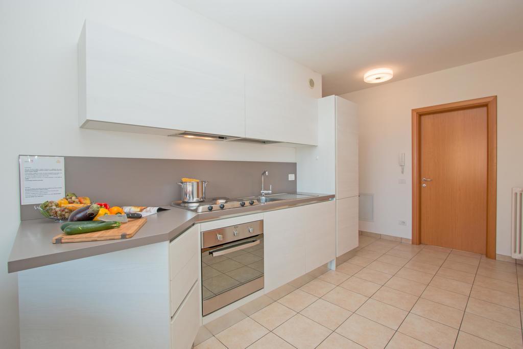 Benacus E4 Apartment By Wonderful Italy Sirmione Exterior photo