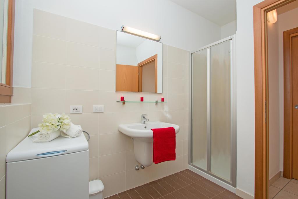 Benacus E4 Apartment By Wonderful Italy Sirmione Exterior photo